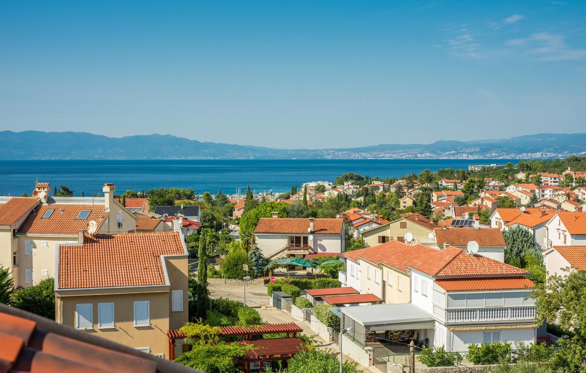 Apartments Kvarner Malinska Esterno foto