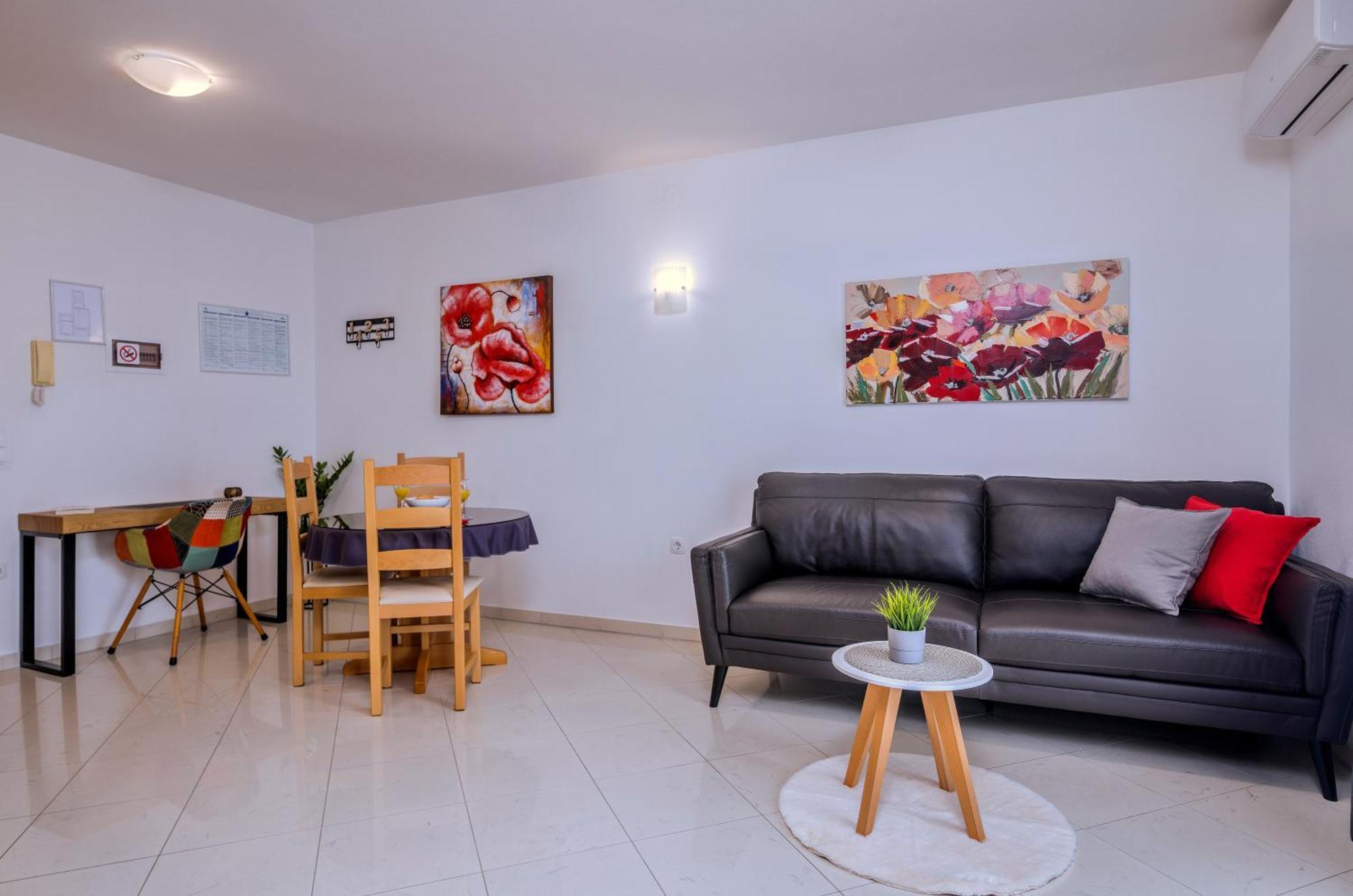 Apartments Kvarner Malinska Esterno foto